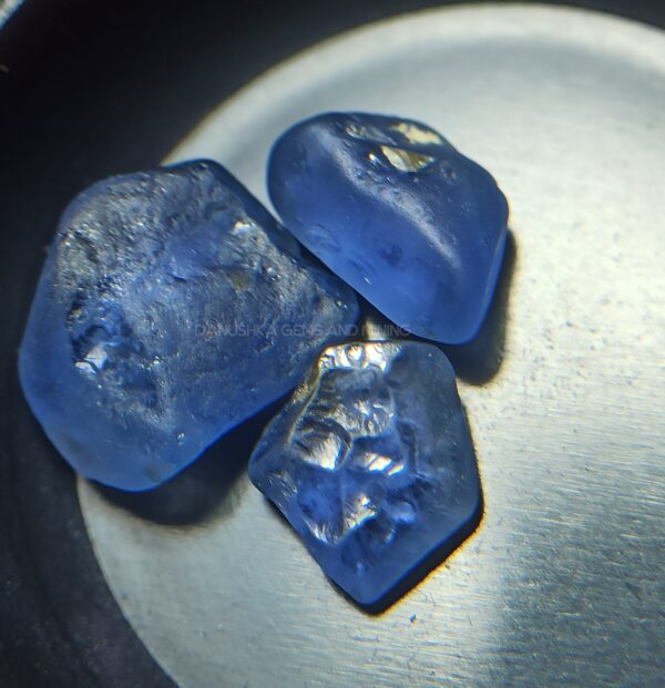 Ceylon natural blue sapphire rough collection