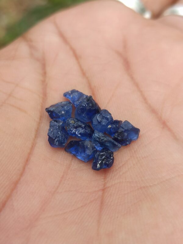 Ceylon's Natural Blue Sapphire Facet Grade Rough Collection