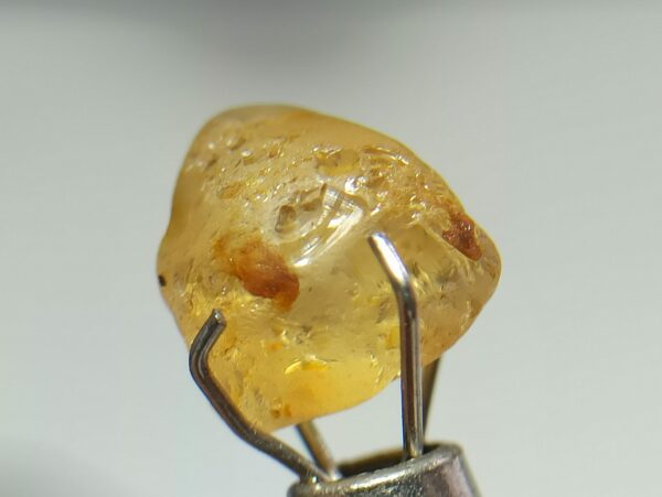 Facet Grade Ceylon Natural Yellow Sapphire