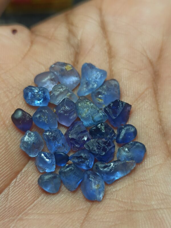 Facet Grade Natural Blue Sapphire Rough