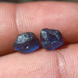 Facet Grade Natural Blue Sapphire Rough