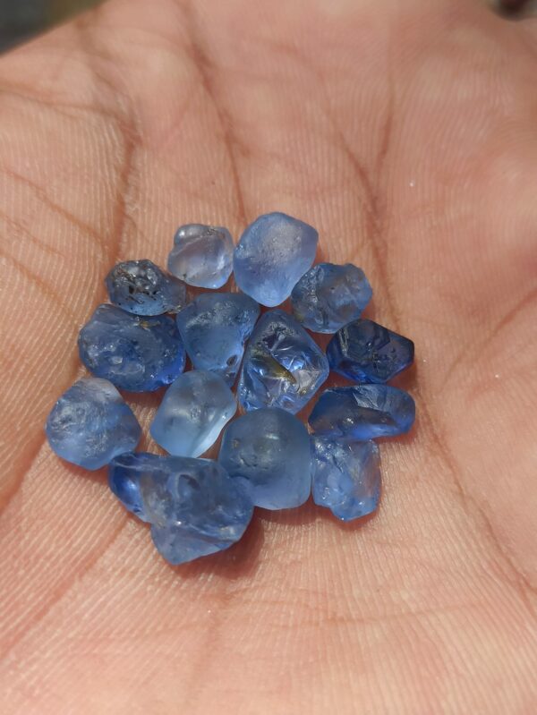 Facet Grade Natural Blue Sapphire Rough Stones