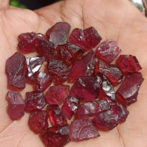 Facet Grade Natural Garnet Rough