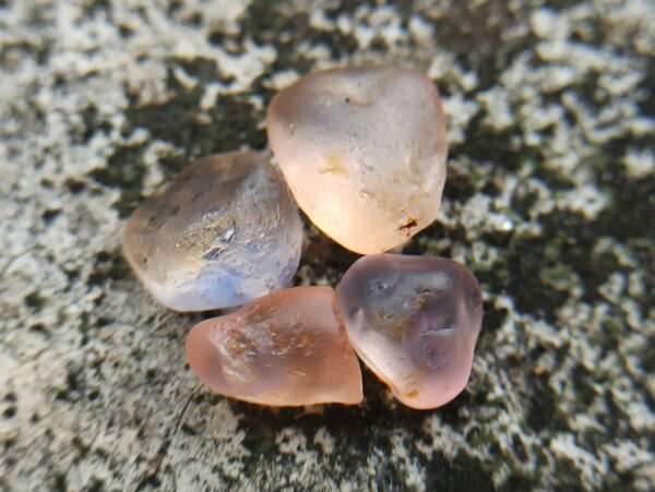 Facet Grade Natural Padparadscha and Peach Sapphires ROUGH