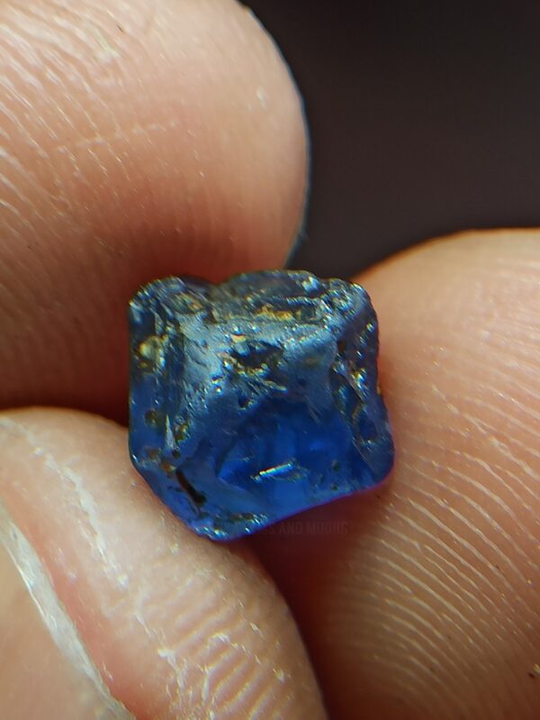 Facet Grade Natural Rambuka Royal Blue Sapphire Rough