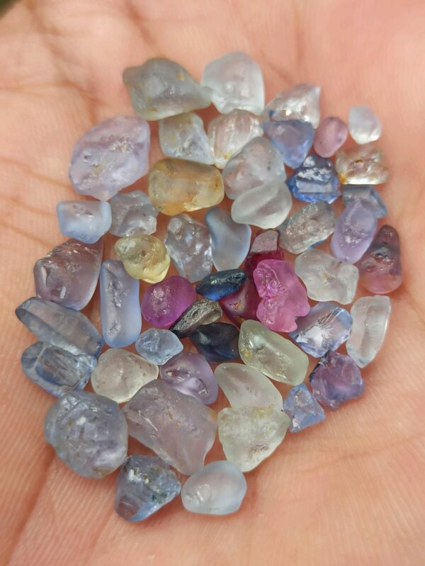 Facet Grade Natural Rough Sapphires