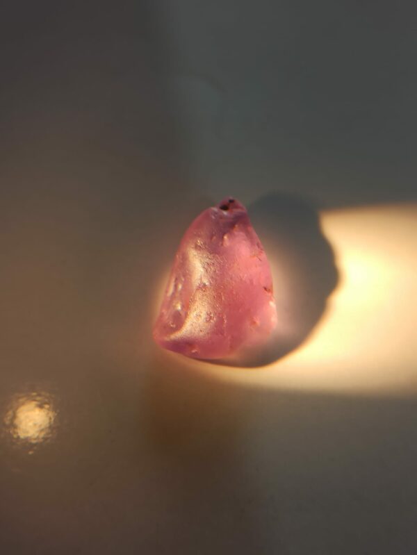 Facet Grade Natural Sapphire Rough stone