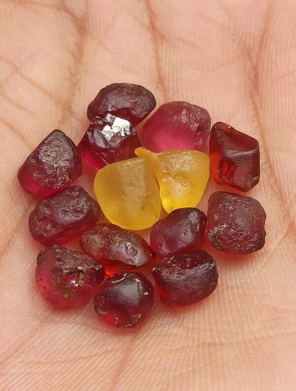 Facet Grade Natural Yellow Sapphire & Garnet Rough