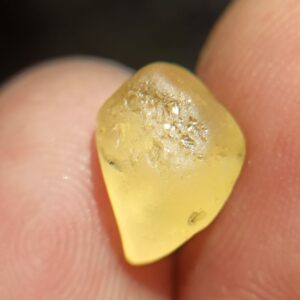 Facet Grade Natural Yellow Sapphire Rough