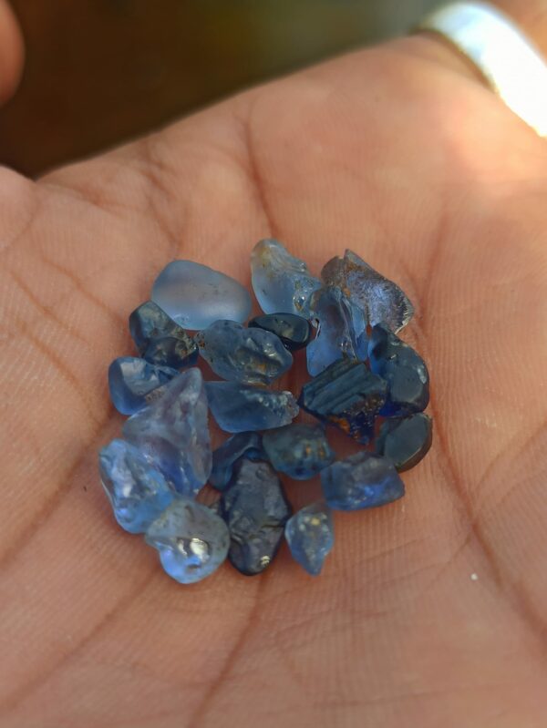 Facet Grade Rough Blue Sapphires