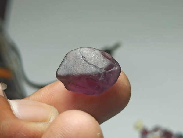 Facet Grade Rough Spinel