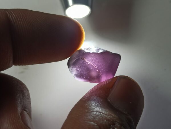 Facet Grade Rough Spinel