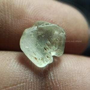 Facet Grade White Chrysoberyl Crystal