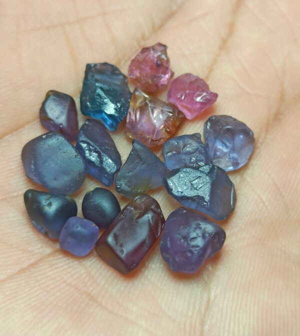 Natural Spinel Rough