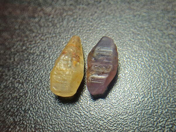 Natural Yellow Sapphire & Color Change Sapphire Crystal