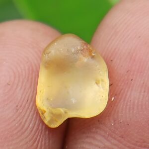 Natural Yellow Sapphire Rough