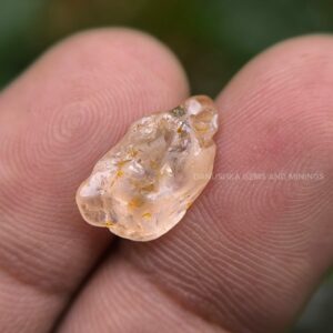 FACET GRADE CEYLON NATURAL PEACH SAPPHIRE ROUGH