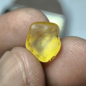 Facet Grade Rough Yellow Sapphire