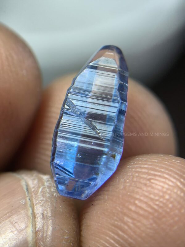 Ceylon Natural Blue Sapphire Complete Crysta