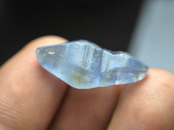 Ceylon Natural Sapphire Blue Crystal