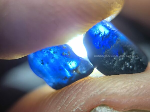 Natural Dark Blue Sapphire kaka neelam