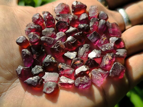 Natural Garnet Rough Collection