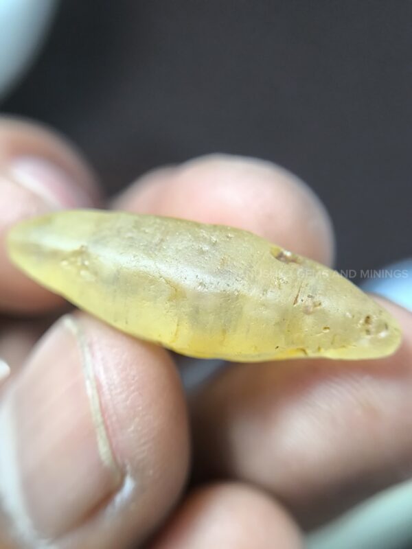 Ceylon Natural Yellow Sapphire Crystal