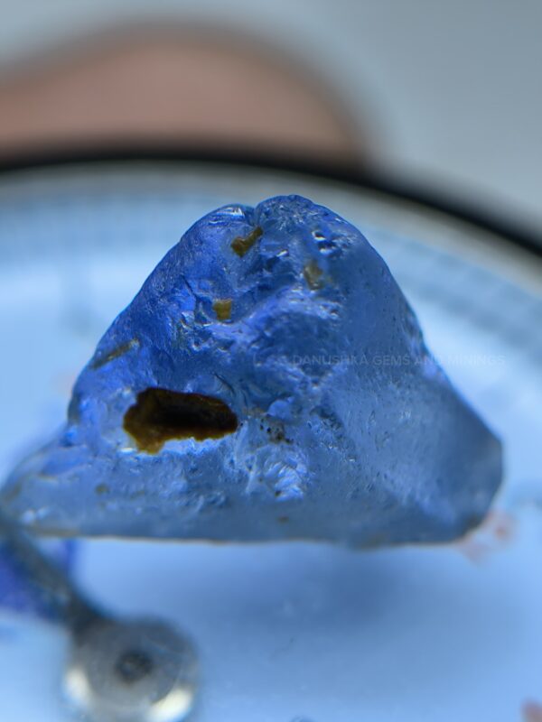 Facet Grade Ceylon Natural Blue Sapphire Rough