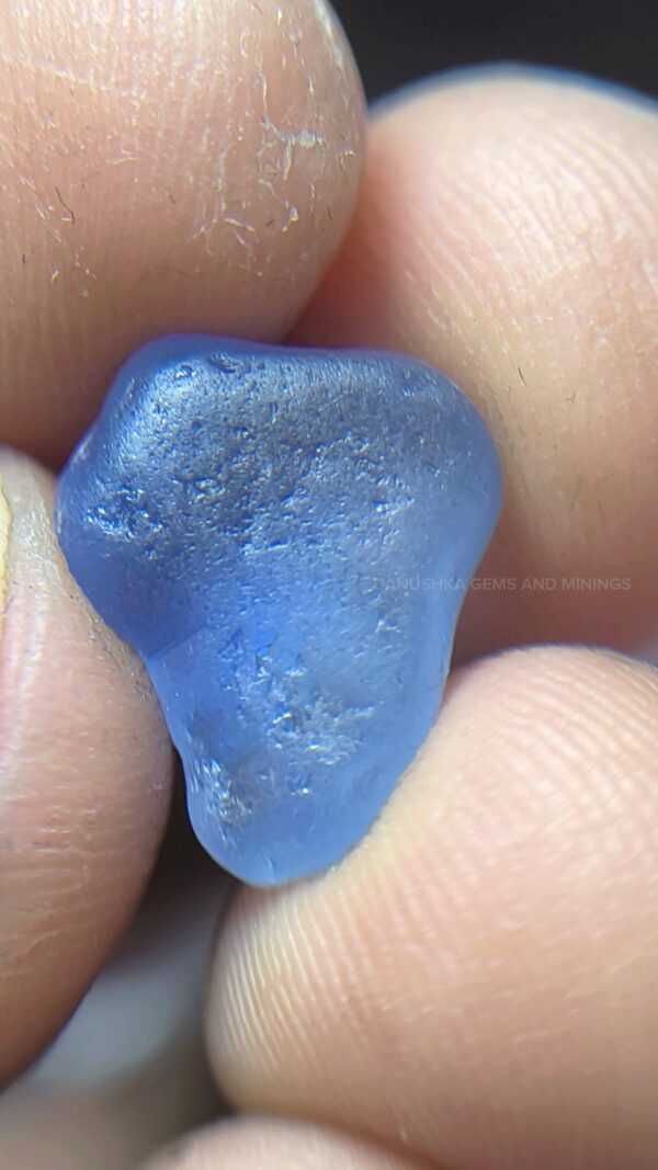 Facet Grade Natural Blue Sapphire Rough