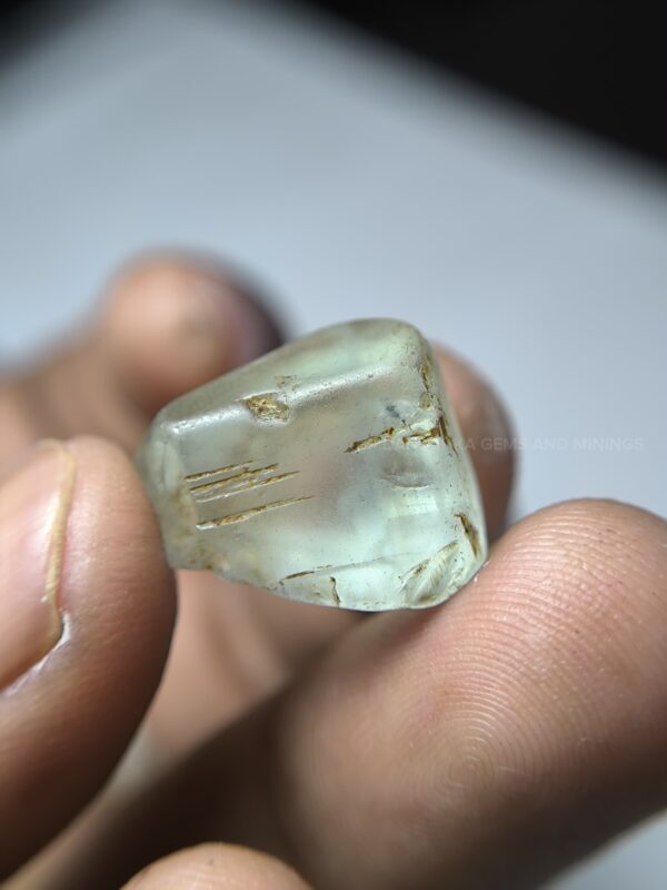 Facet Grade Natural Beryl Rough