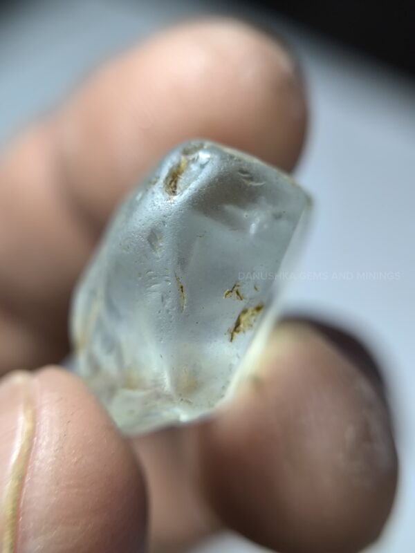 Facet Grade Natural Beryl Rough