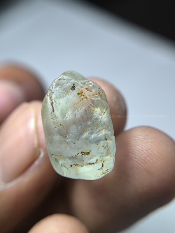 Facet Grade Natural Beryl Rough
