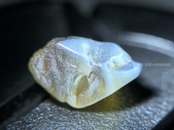 Color Change Alexandrite Cats Eye Rough