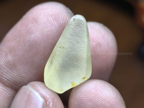 Natural Heating Yellow Sapphire Kownagu Rough