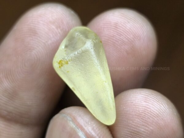 Natural Heating Yellow Sapphire Kownagu Rough