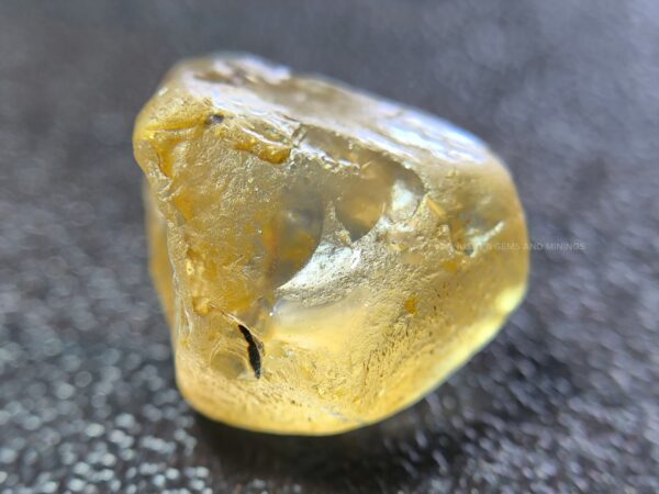 Ceylon Natural Out Color Yellow Sapphire Rough
