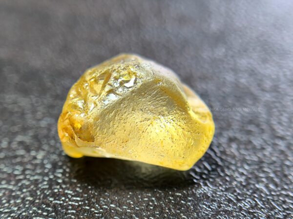 Ceylon Natural Out Color Yellow Sapphire Rough