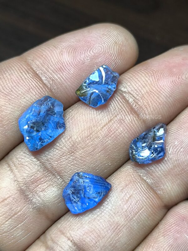 Ceylon natural blue sapphire