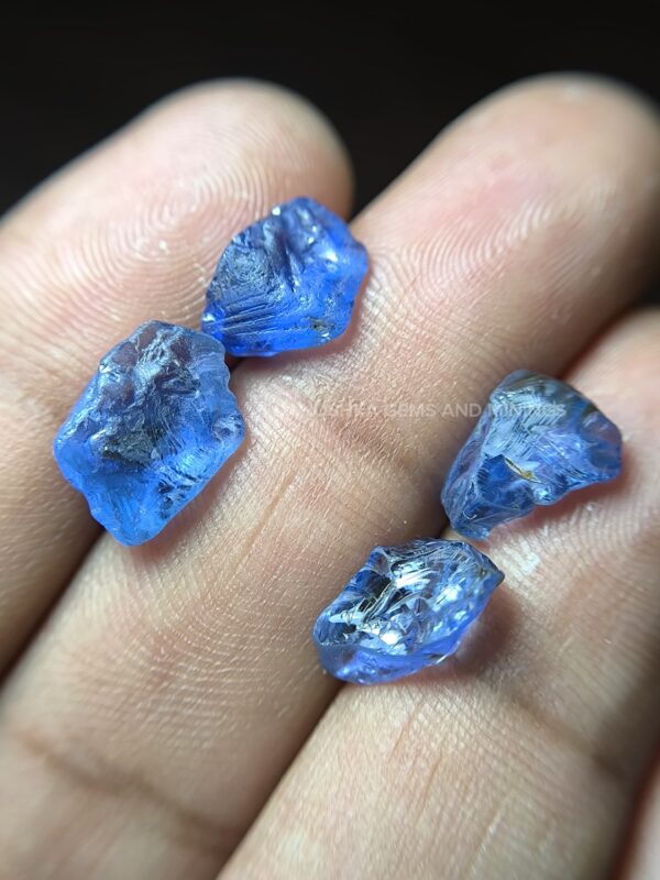 Ceylon natural blue sapphire