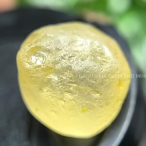 NATURAL YELLOW SAPPHIRE ROUGH KOWANGU HEATING