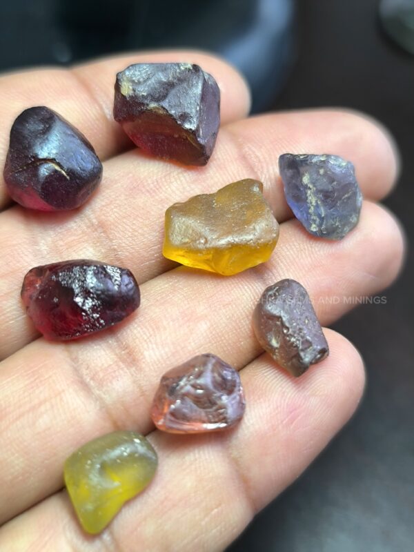 Zircon, Garnet, Spinel Rough