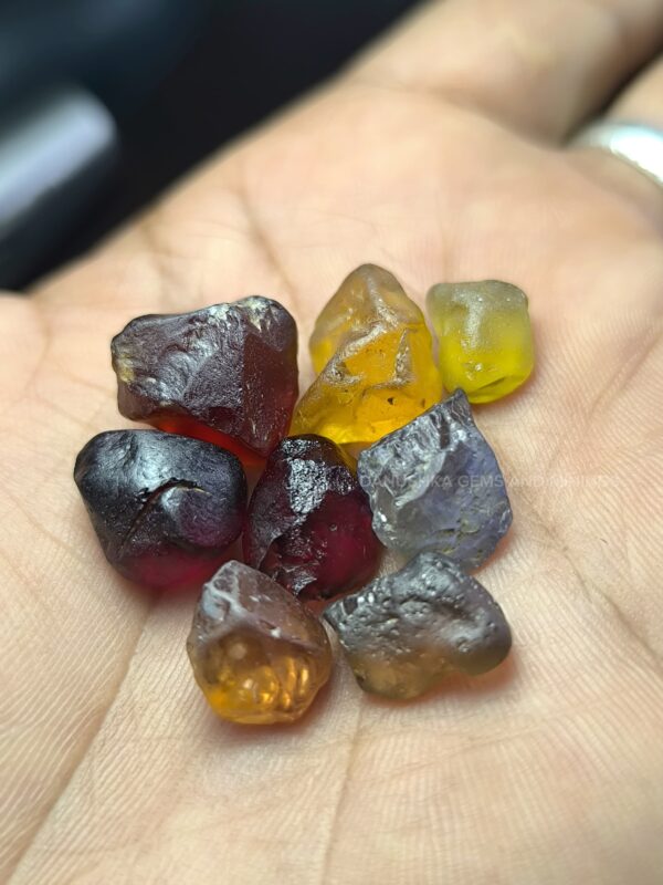 Zircon, Garnet, Spinel Rough