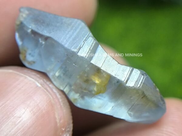 Ceylon Natural Blue Sapphire Single pyramidal Crystal