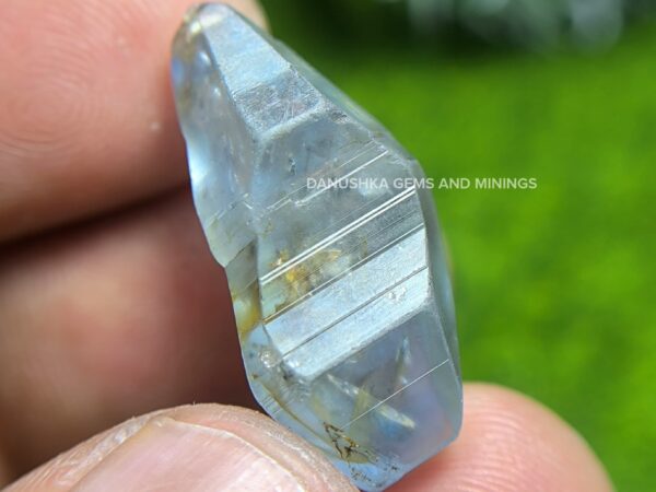 Ceylon Natural Blue Sapphire Single pyramidal Crystal