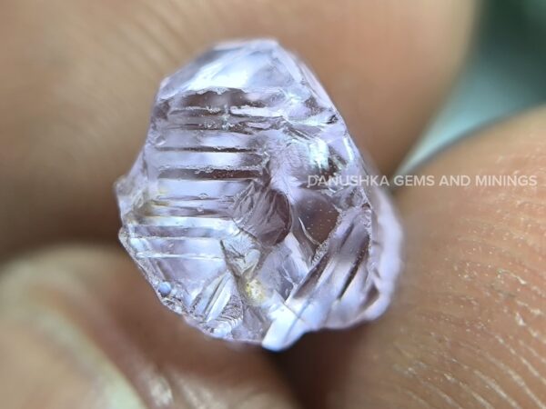 Facet Grade Natural Lilac Mist Colour Spinel Rough