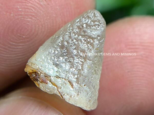 Facet Grade Natural White Sapphire Rough