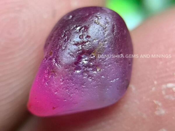 natural pink sapphire rough