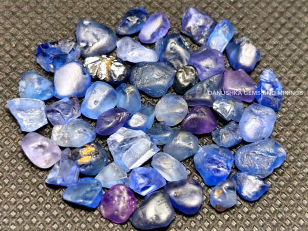 Facet Grade Natural Sapphire Rough collection