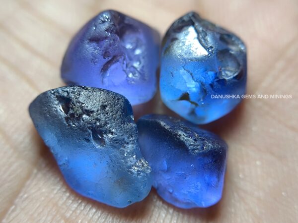 Facet grade Ceylon blue sapphire rough collection