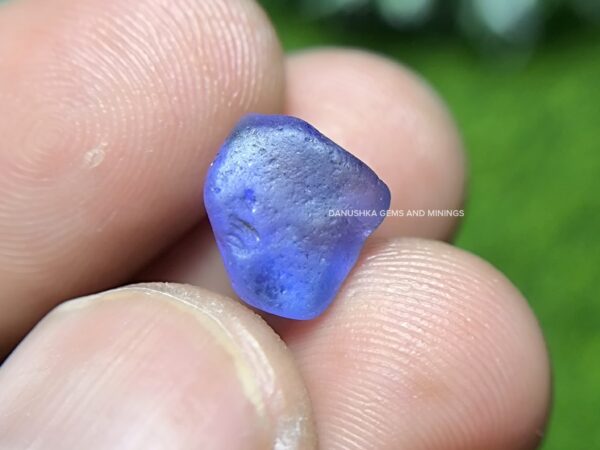Facet grade Ceylon blue sapphire rough collection
